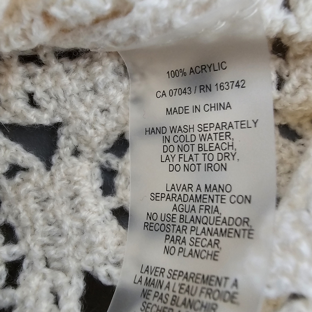CAPRI Crochet Open Knit Long Sleeve Cream Color Sweater Size Large - Picture 7 of 7